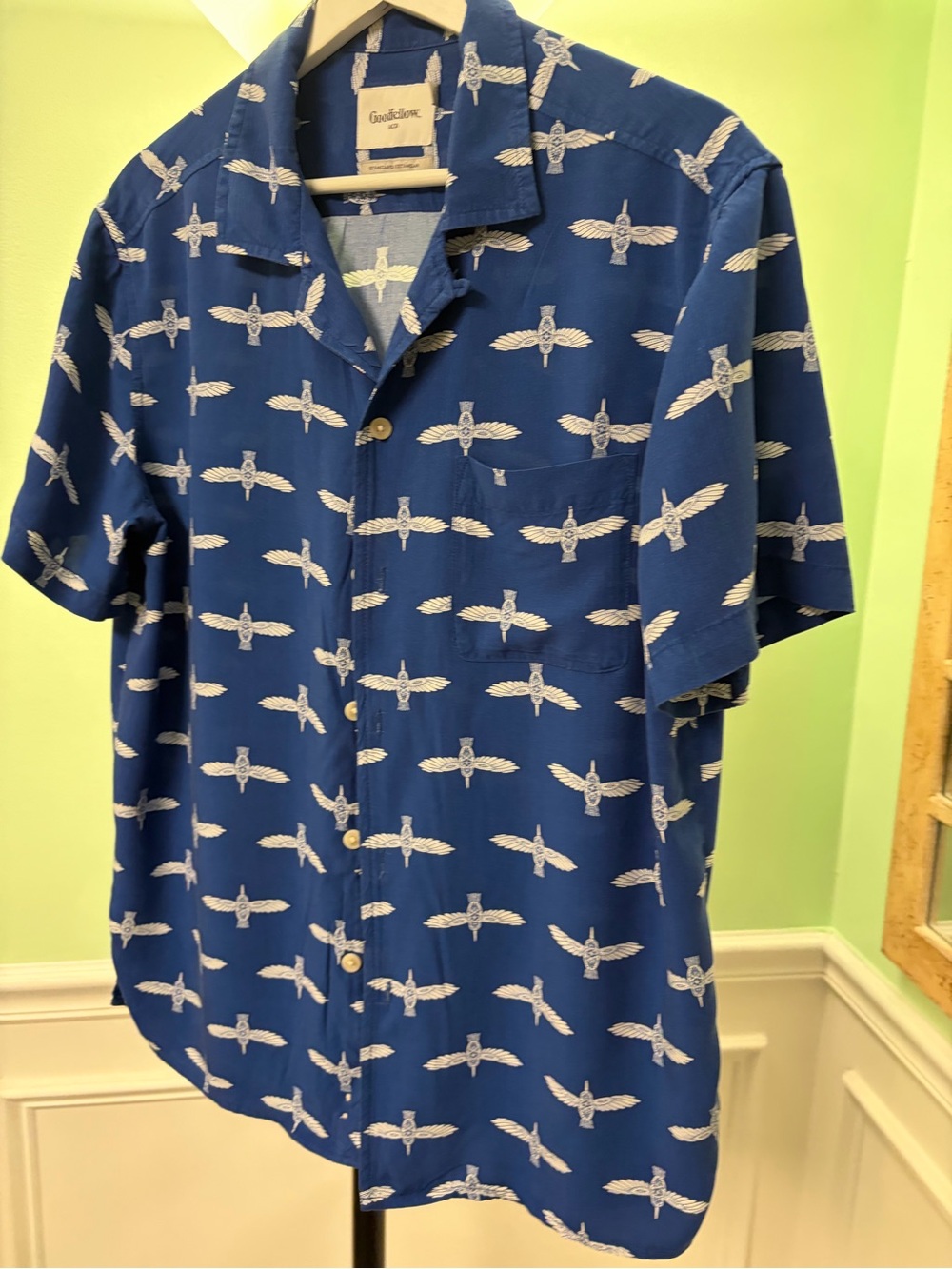 Goodfellow & Co Blue Short-Sleeve Button-Down with White Aviation Print